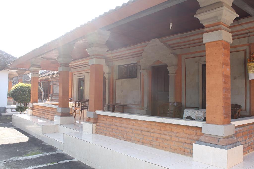 Careen Guest House Ubud  Exterior photo